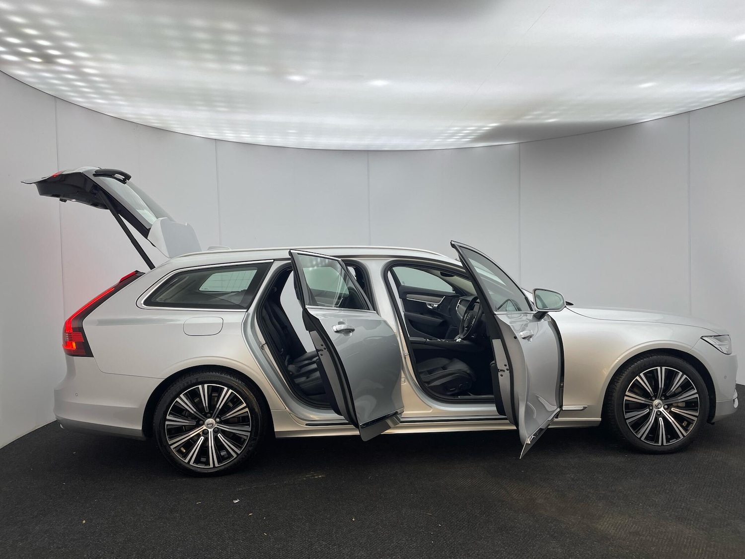 Used Volvo V90 2021 for sale - 76408452: Photo 39