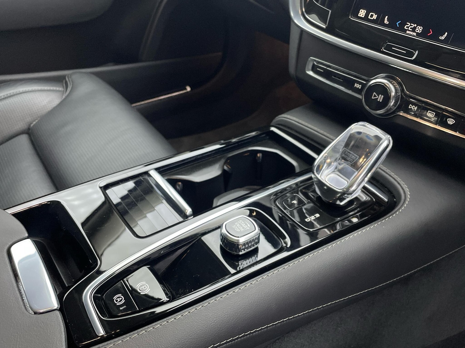 Used Volvo V90 2021 for sale - 76408452: Photo 8