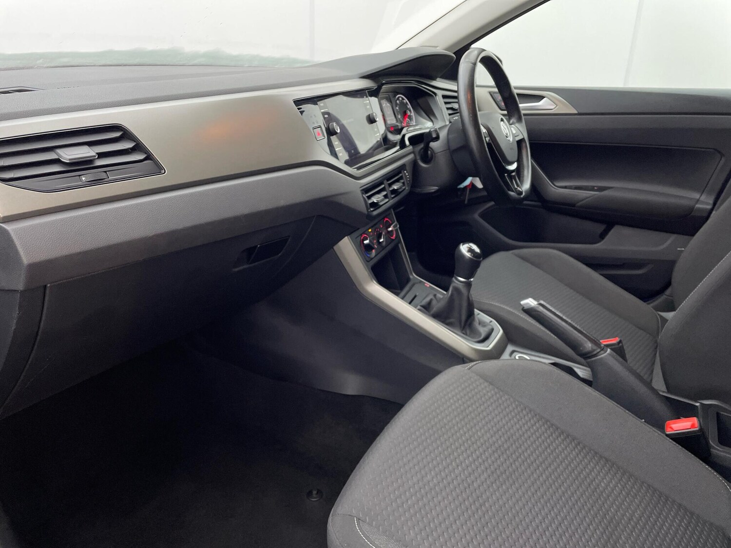 Used Volkswagen Polo 2020 for sale - 76887431: Photo 25