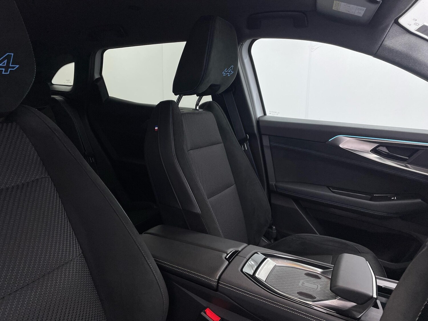 Used Renault Austral 2024 for sale - 76259683: Photo 24