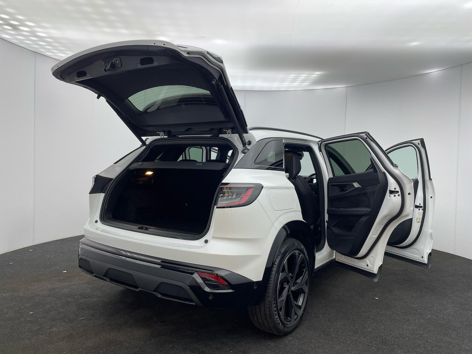 Used Renault Austral 2024 for sale - 76259683: Photo 39