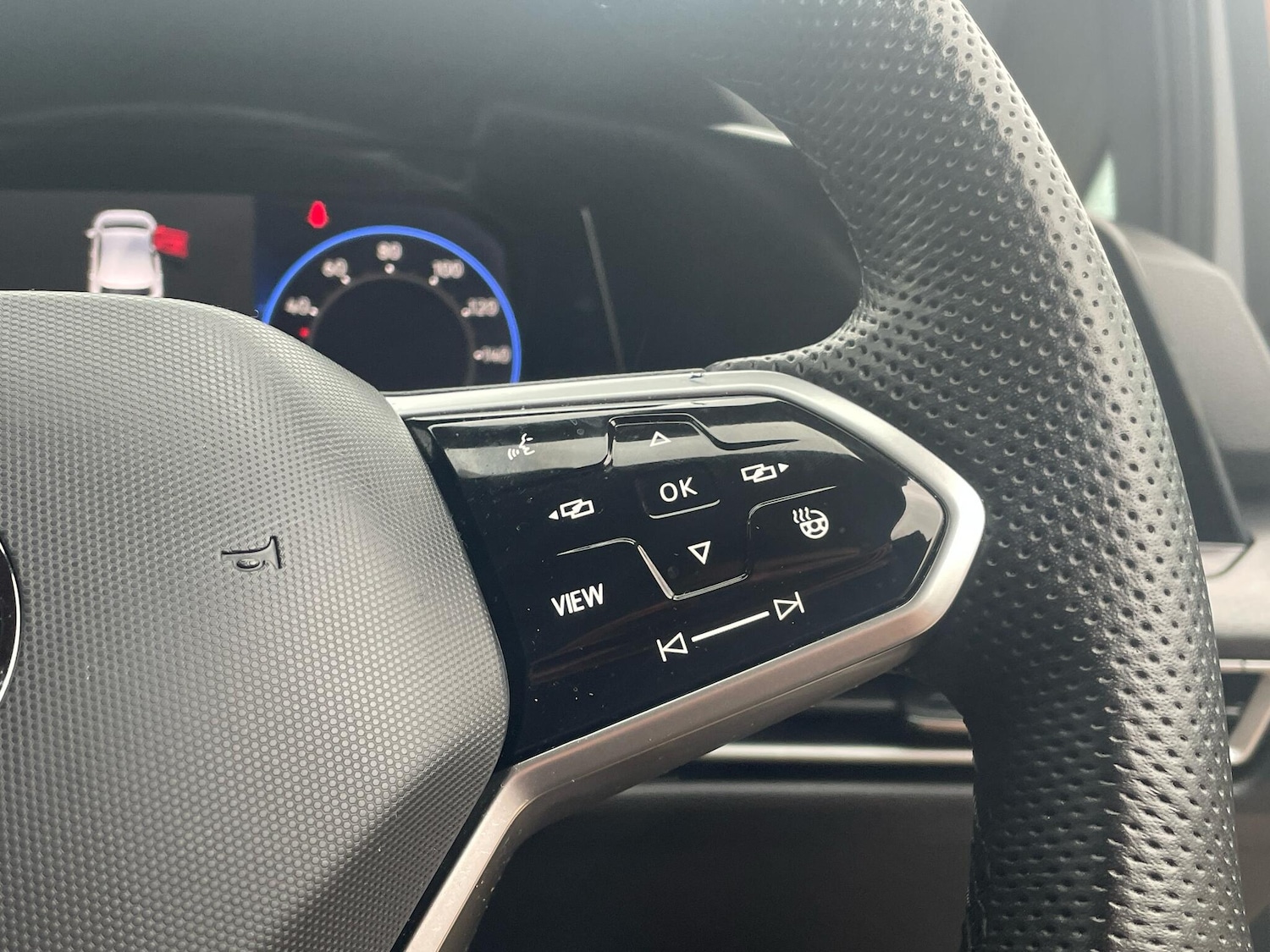 Used Volkswagen Golf 2024 for sale - 77585825: Photo 14