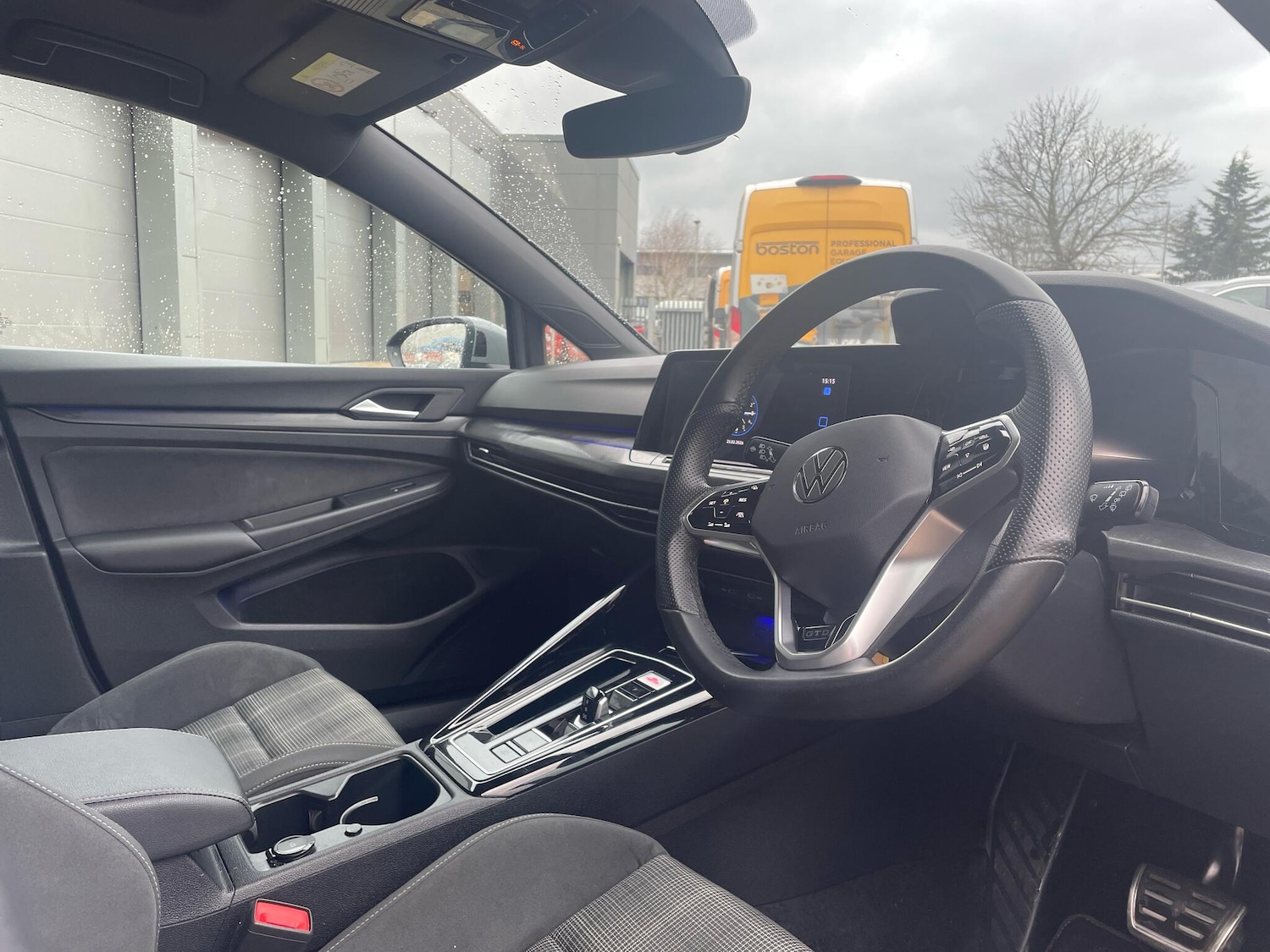 Used Volkswagen Golf 2024 for sale - 77585825: Photo 5