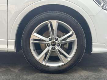 Used Audi Q3 2023 for sale - 74725449: Photo