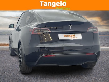 Used Tesla Model Y 2024 for sale - 77613034: Photo