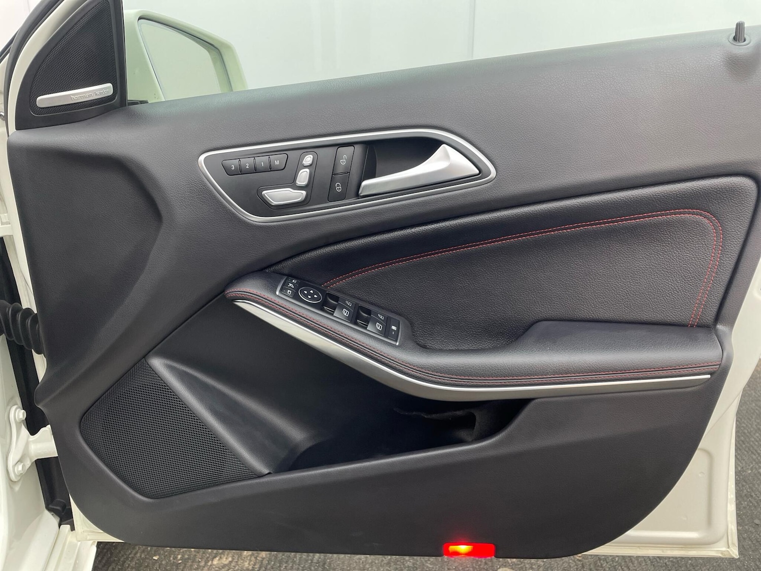 Used Mercedes-Benz A-Class 2016 for sale - 76765287: Photo 19