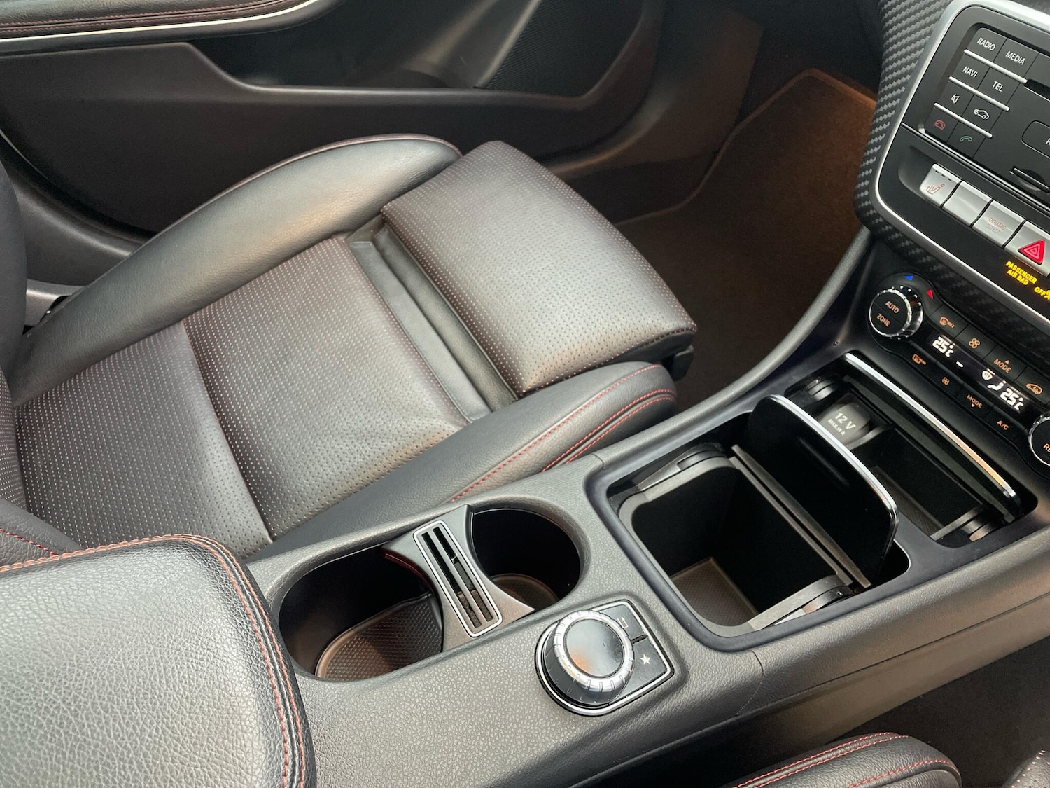 Used Mercedes-Benz A-Class 2016 for sale - 76765287: Photo 23