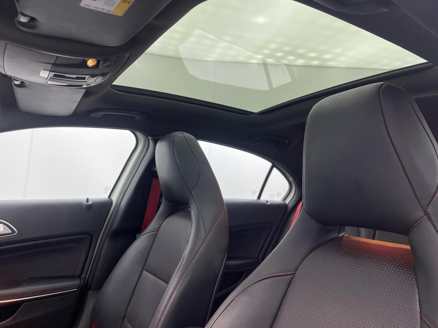 Used Mercedes-Benz A-Class 2016 for sale - 76765287: Photo 33