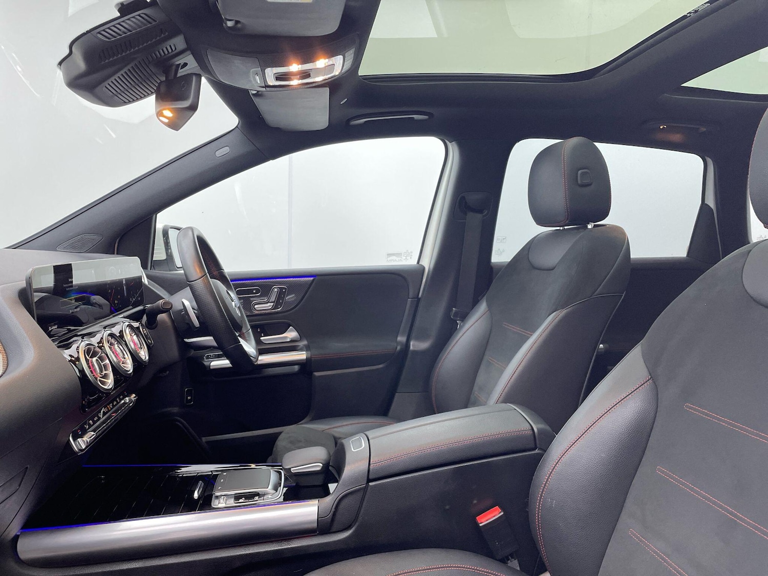 Used Mercedes-Benz B Class 2019 for sale - 77015913: Photo 37