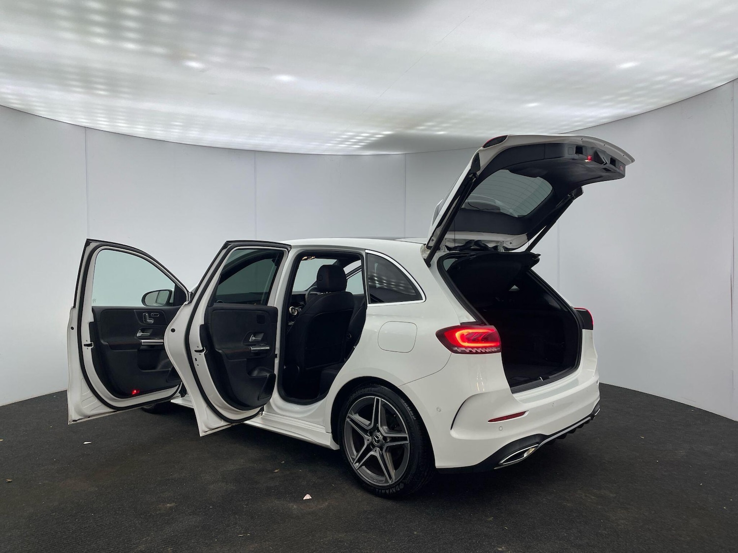 Used Mercedes-Benz B Class 2019 for sale - 77015913: Photo 7