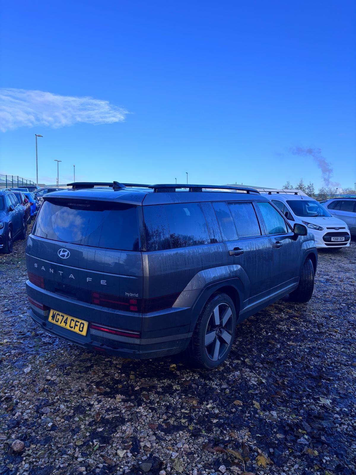 Used Hyundai Santa Fe for sale - 76801653: Photo 3