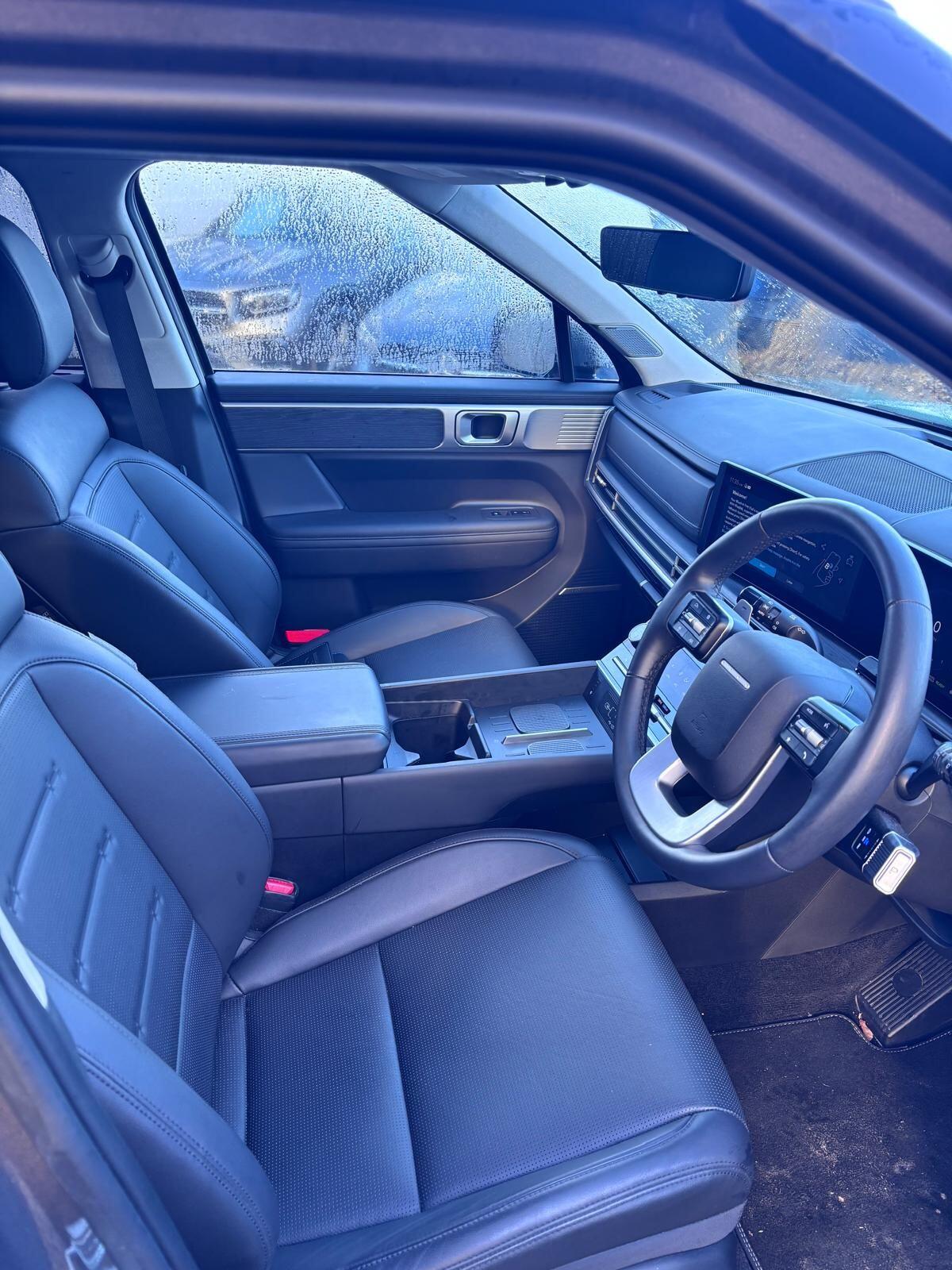 Used Hyundai Santa Fe for sale - 76801653: Photo 4