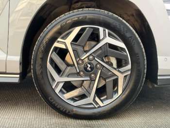 Used Hyundai KONA 2023 for sale - 74618870: Photo