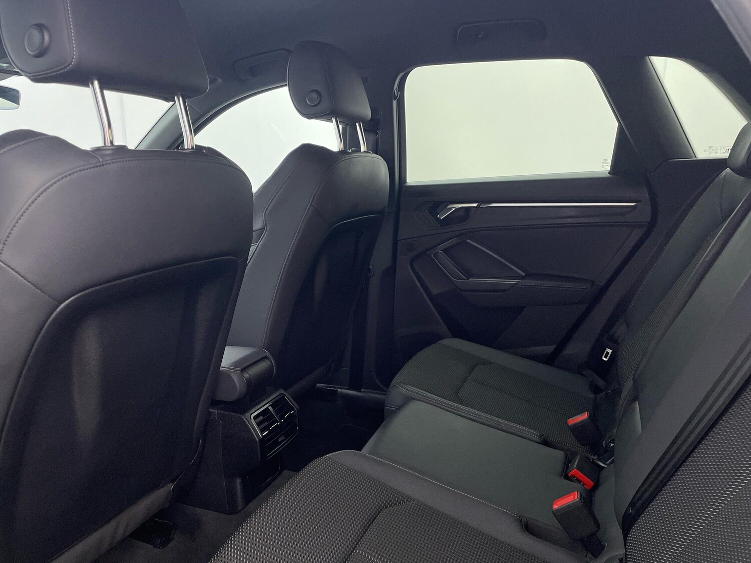 Used Audi Q3 2022 for sale - 77537741: Photo 10