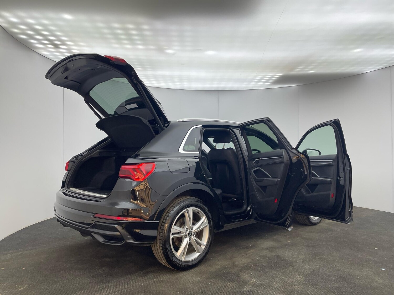 Used Audi Q3 2022 for sale - 77537741: Photo 45