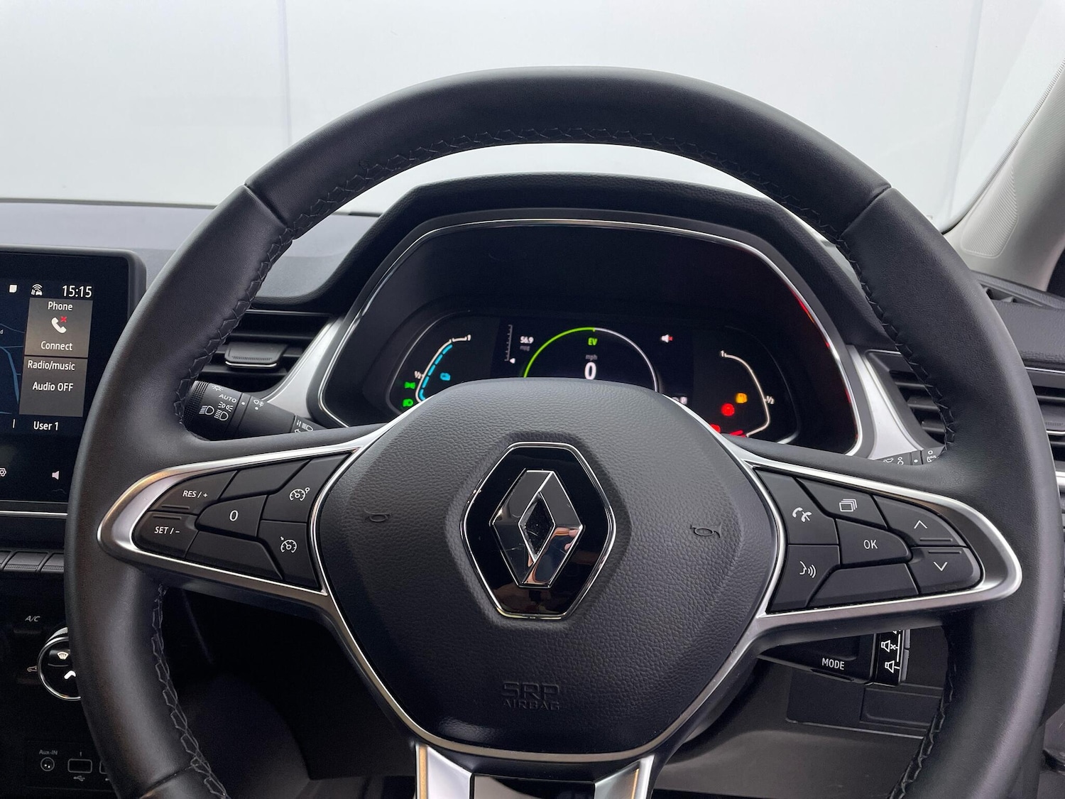 Used Renault Captur 2022 for sale - 76644633: Photo 19