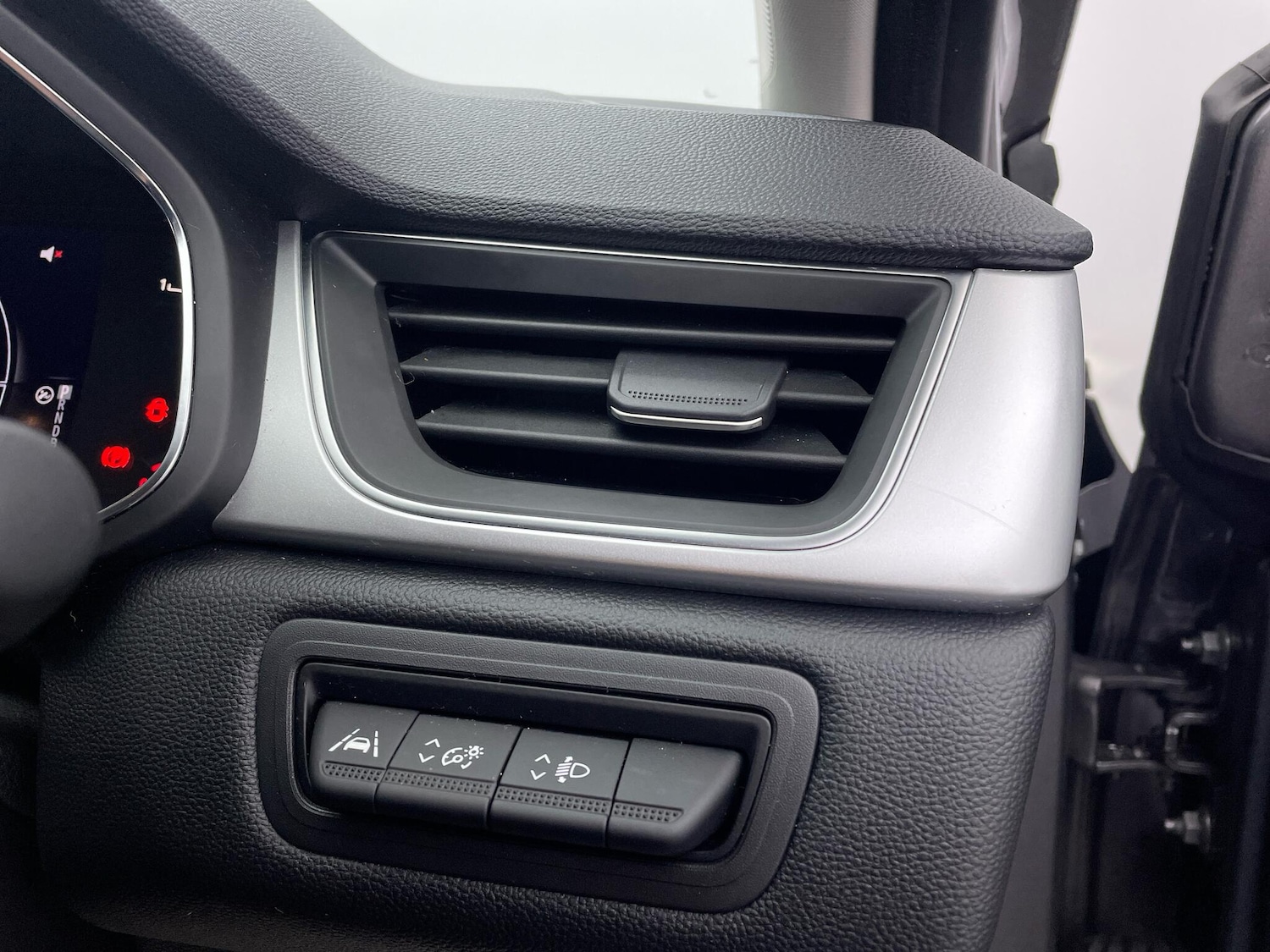 Used Renault Captur 2022 for sale - 76644633: Photo 20