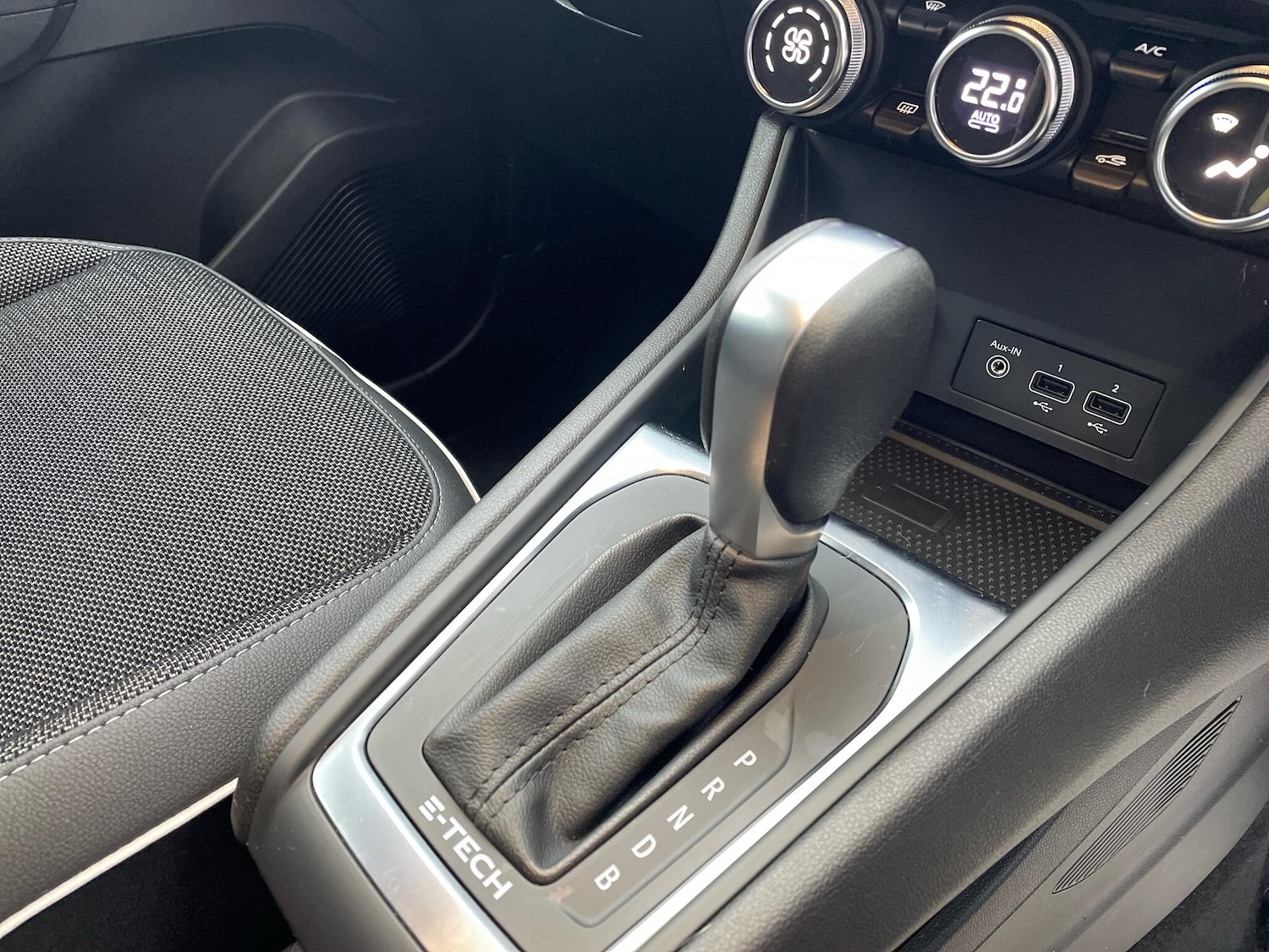 Used Renault Captur 2022 for sale - 76644633: Photo 23