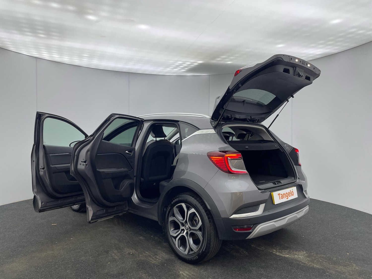 Used Renault Captur 2022 for sale - 76644633: Photo 34