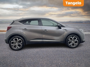 Used Renault Captur 2022 for sale - 76644633: Photo