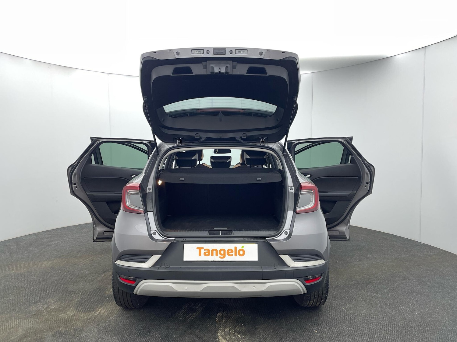 Used Renault Captur 2022 for sale - 76644633: Photo 41