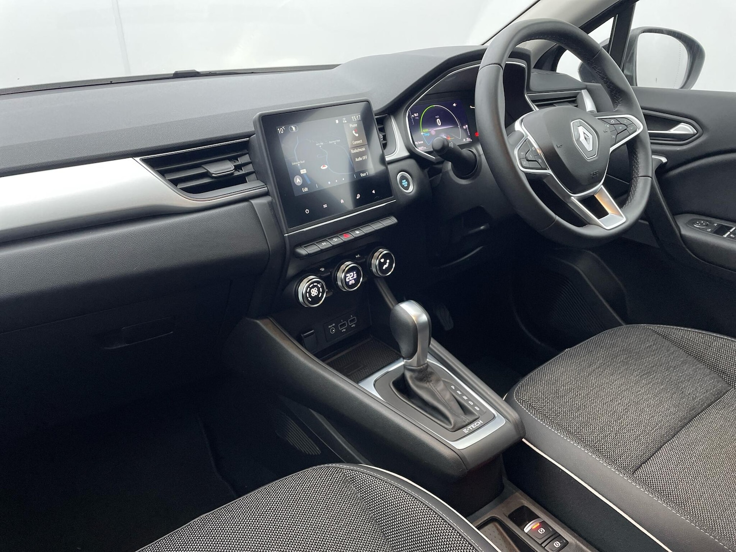 Used Renault Captur 2022 for sale - 76644633: Photo 9