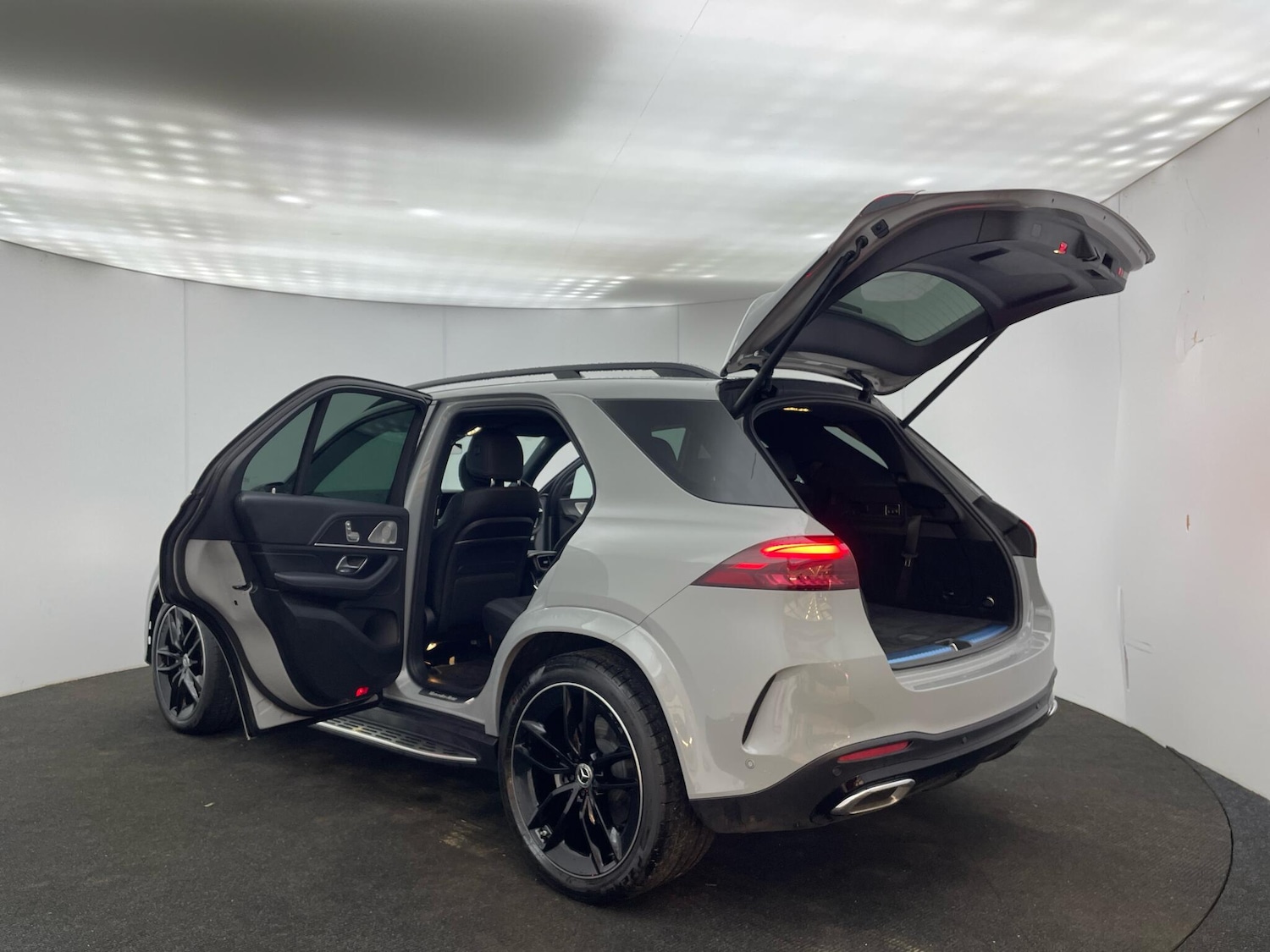 Used Mercedes-Benz GLE 2025 for sale - 77537515: Photo 51