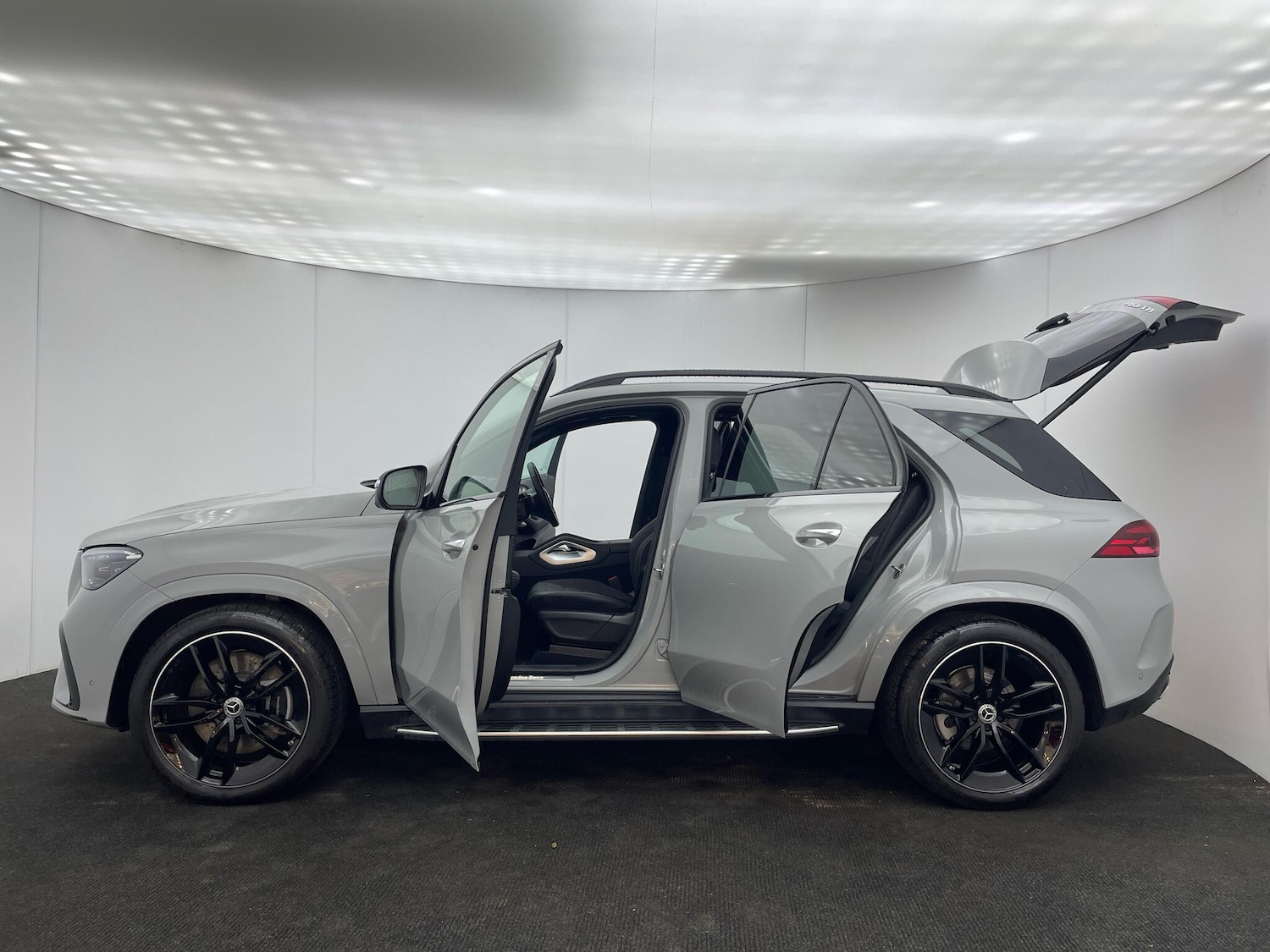 Used Mercedes-Benz GLE 2025 for sale - 77537515: Photo 52