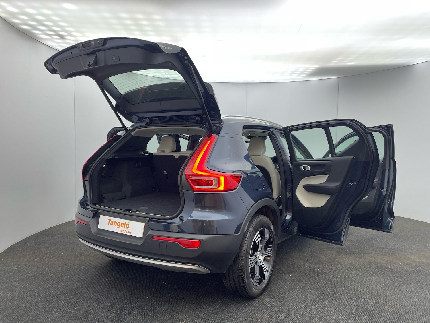 Used Volvo XC40 2021 for sale - 76499229: Photo 13