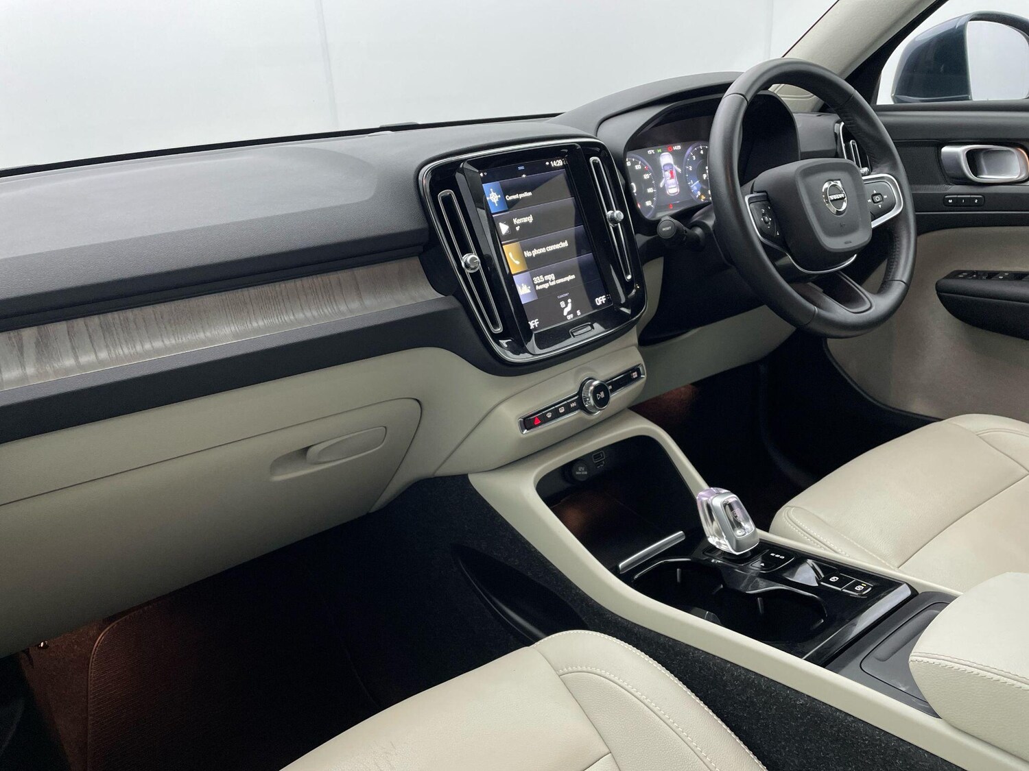 Used Volvo XC40 2021 for sale - 76499229: Photo 20