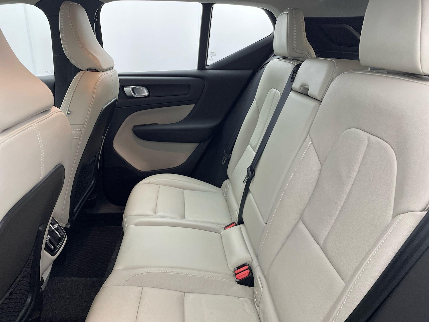 Used Volvo XC40 2021 for sale - 76499229: Photo 26