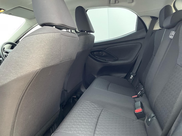 Used Toyota Yaris 2022 for sale - 75657886: Photo 10