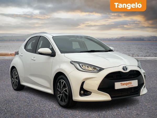 Used Toyota Yaris 2022 for sale - 75657886: Photo 1