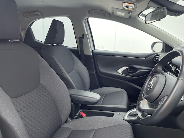 Used Toyota Yaris 2022 for sale - 75657886: Photo 24