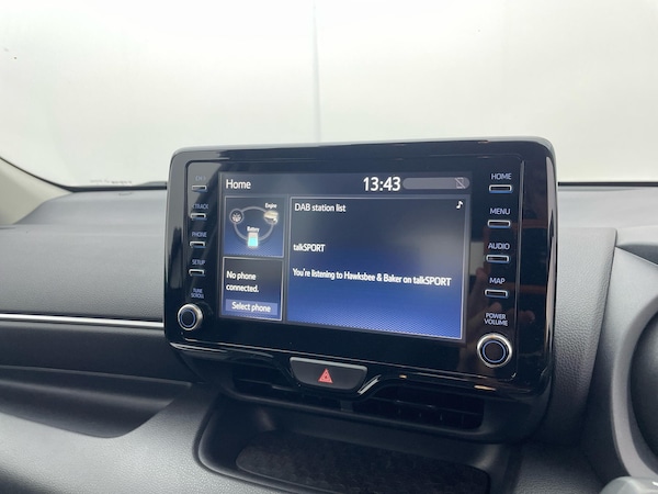 Used Toyota Yaris 2022 for sale - 75657886: Photo 29