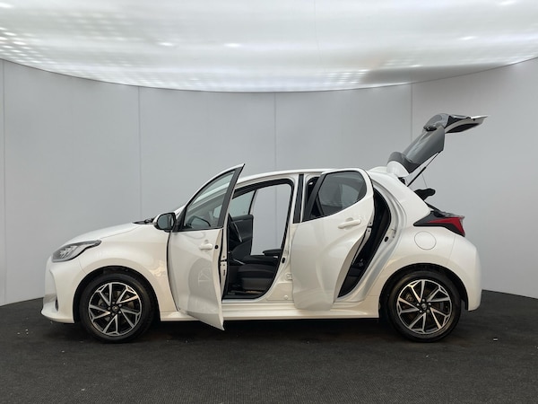 Used Toyota Yaris 2022 for sale - 75657886: Photo 36