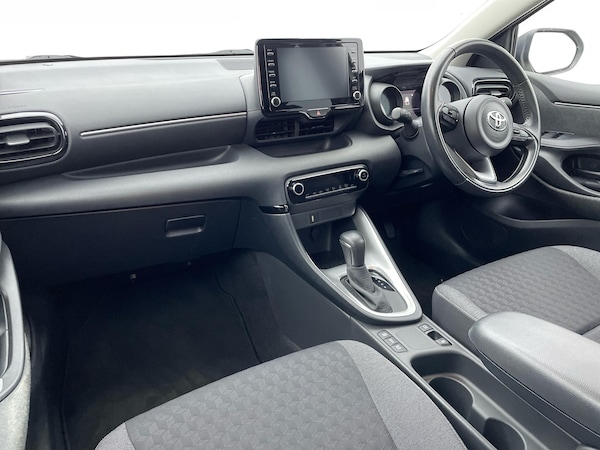 Used Toyota Yaris 2022 for sale - 75657886: Photo 9