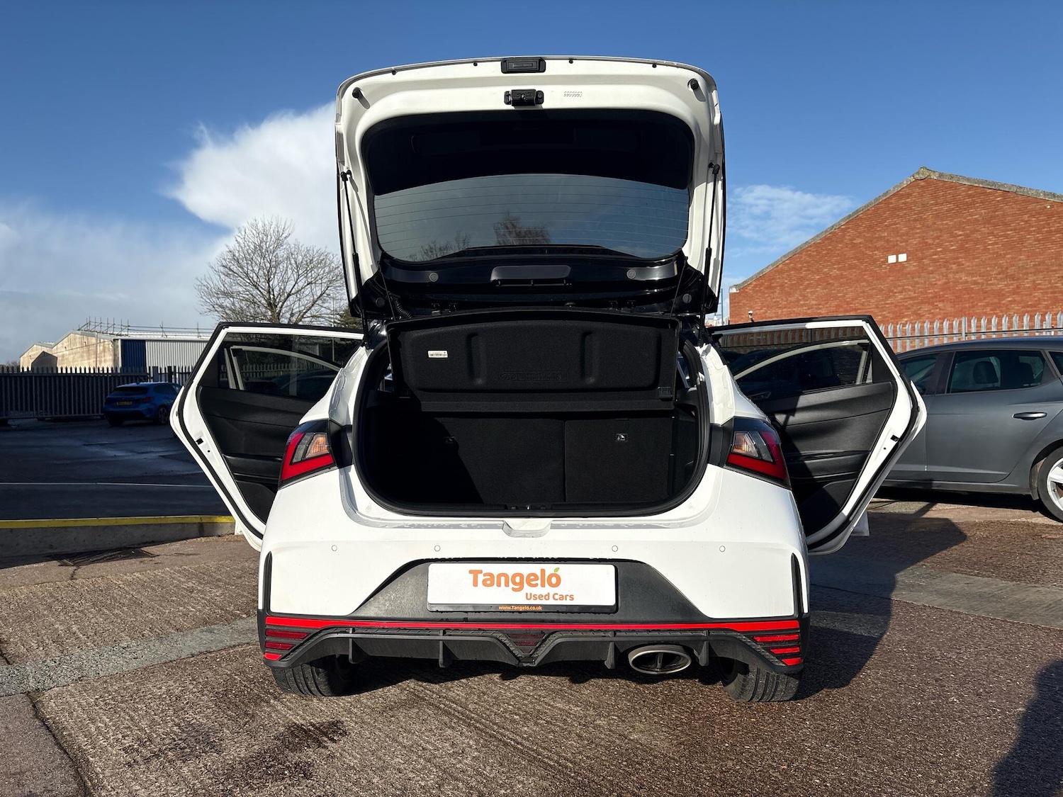 Used Hyundai i20 2023 for sale - 77468303: Photo 42