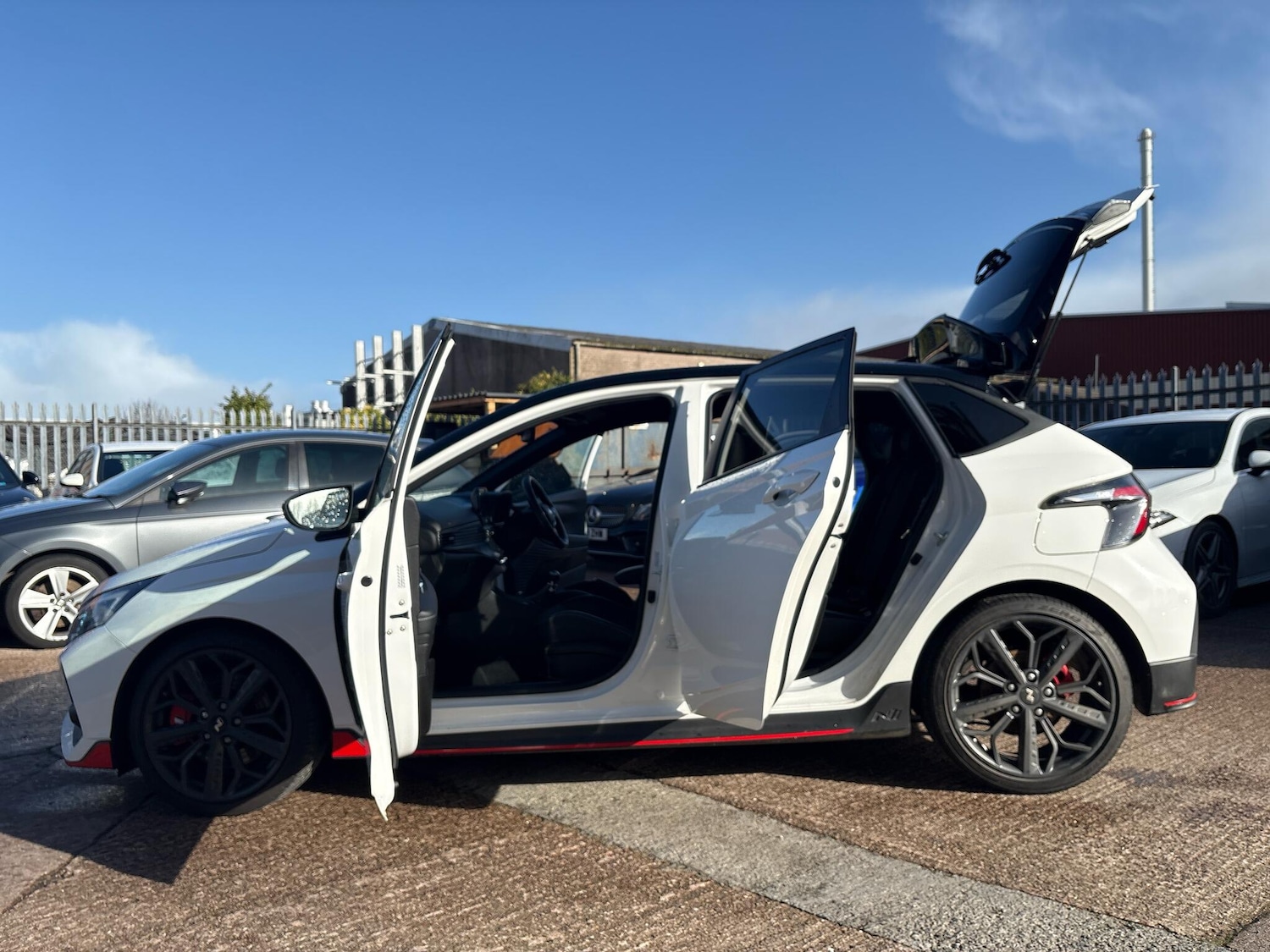 Used Hyundai i20 2023 for sale - 77468303: Photo 44