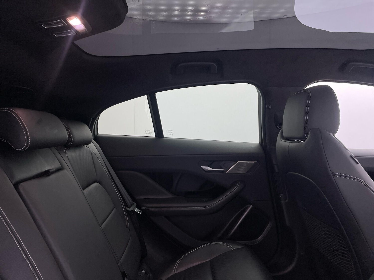 Used Jaguar I-Pace 2023 for sale - 76727413: Photo 16