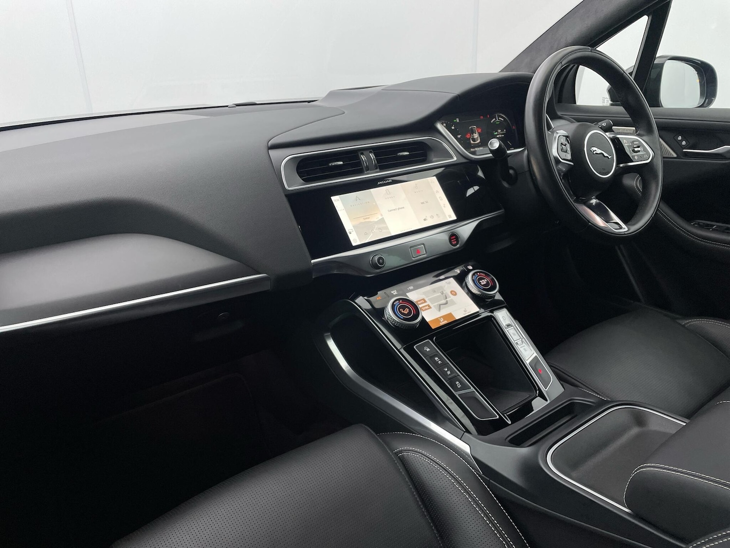 Used Jaguar I-Pace 2023 for sale - 76727413: Photo 9