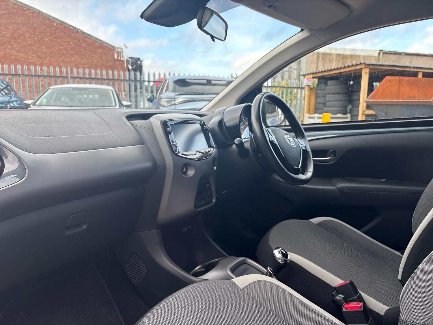 Used Toyota AYGO 2021 for sale - 77909432: Photo 16