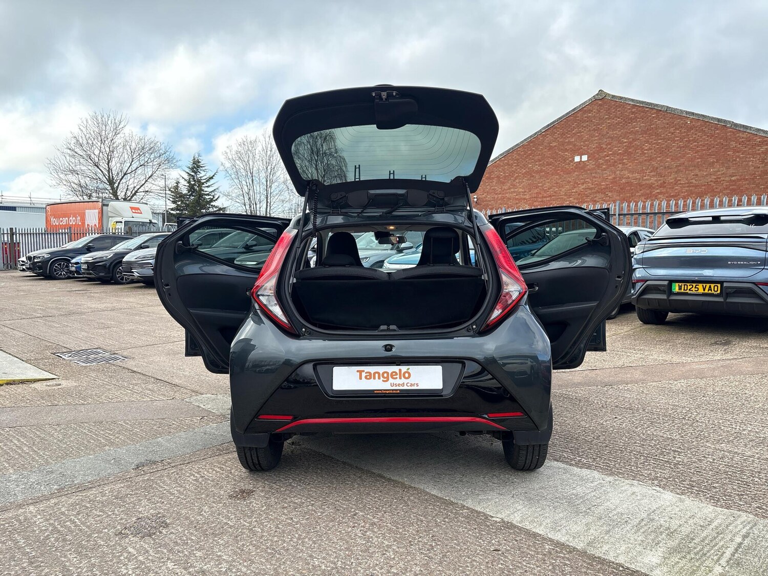 Used Toyota AYGO 2021 for sale - 77909432: Photo 37