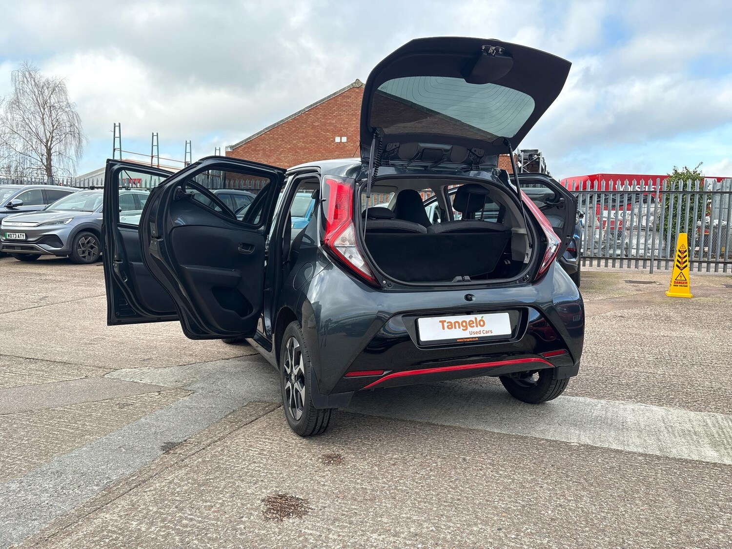 Used Toyota AYGO 2021 for sale - 77909432: Photo 38