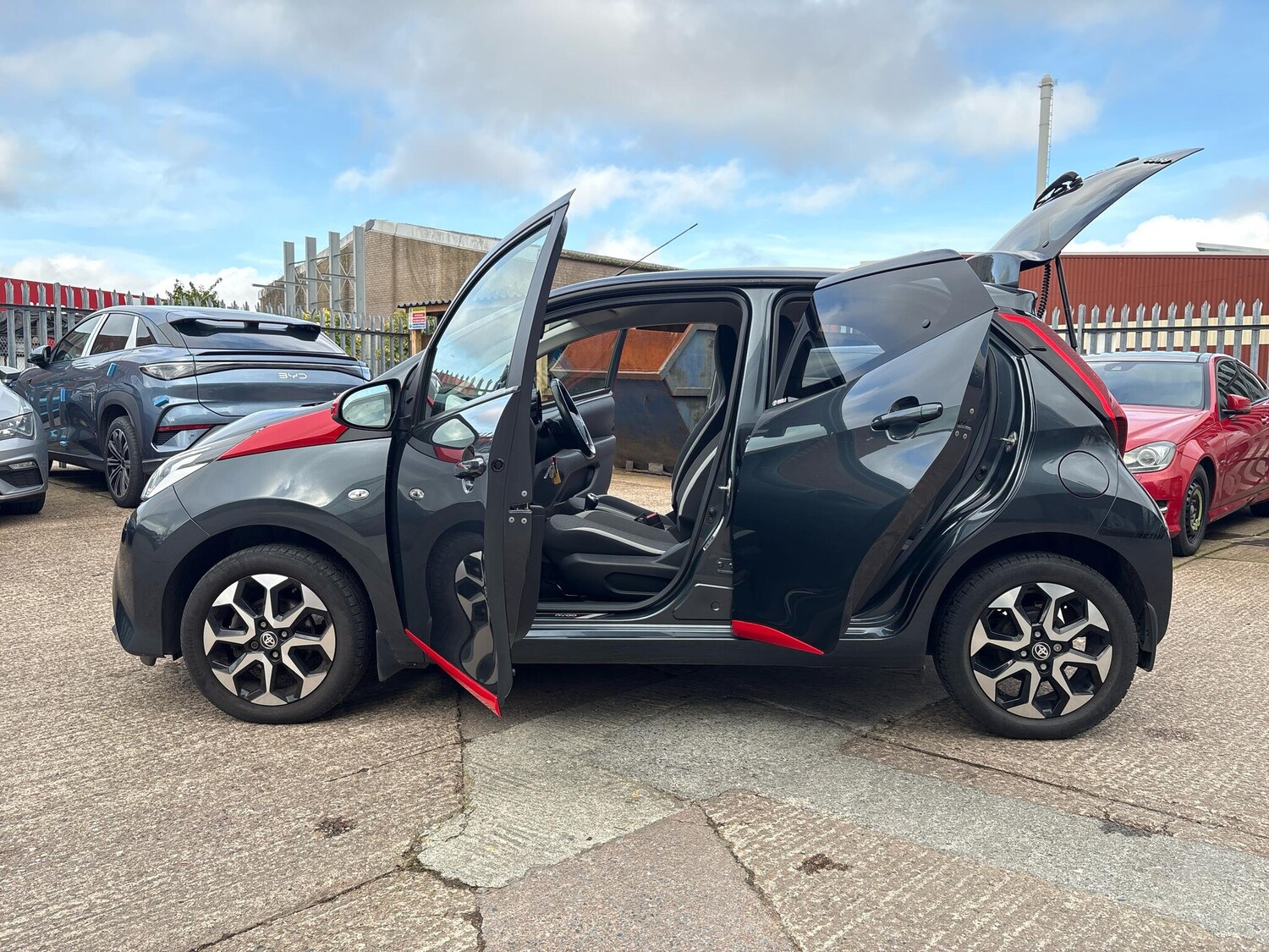 Used Toyota AYGO 2021 for sale - 77909432: Photo 39