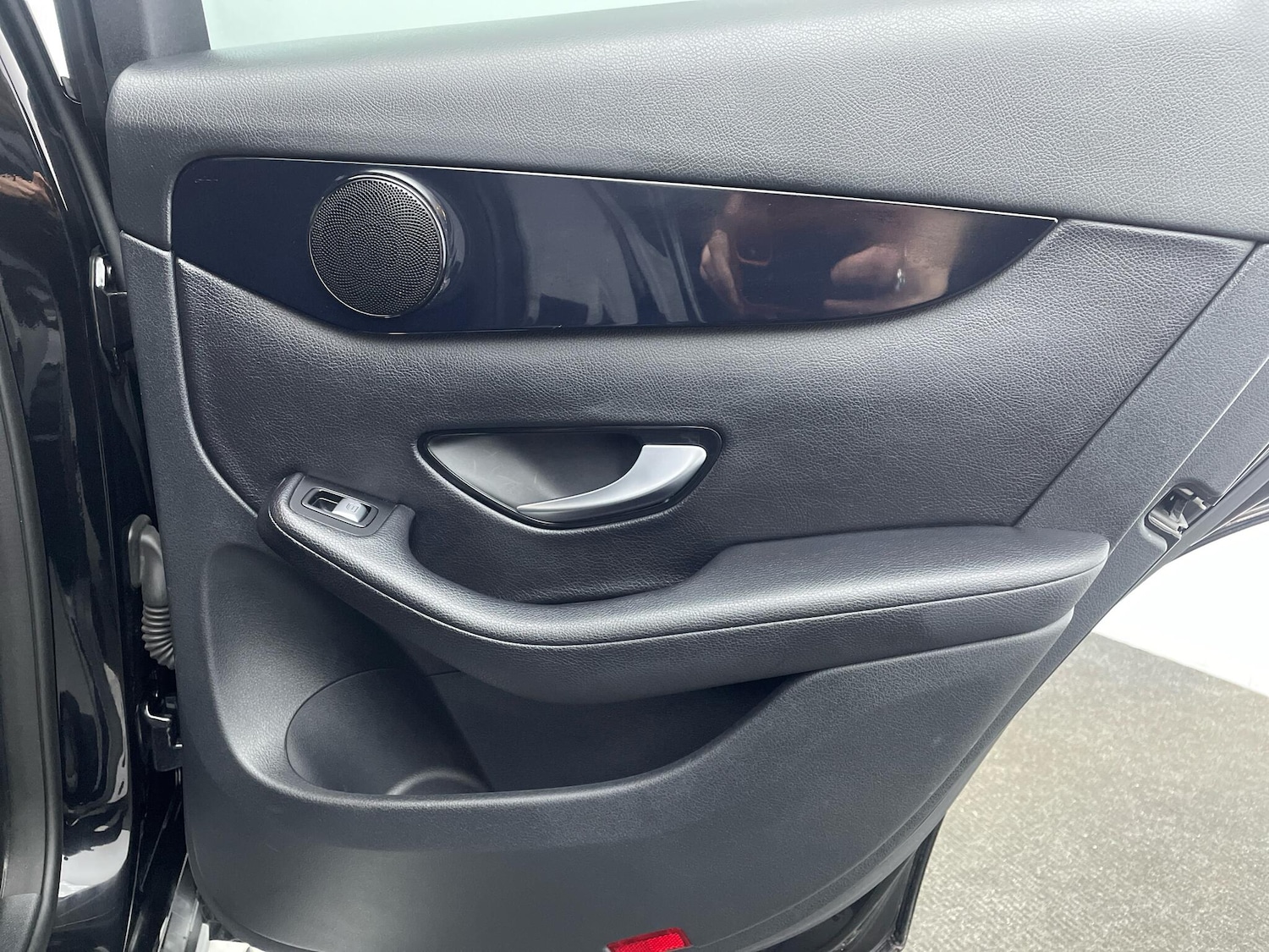 Used Mercedes-Benz GLC 2017 for sale - 76688880: Photo 13