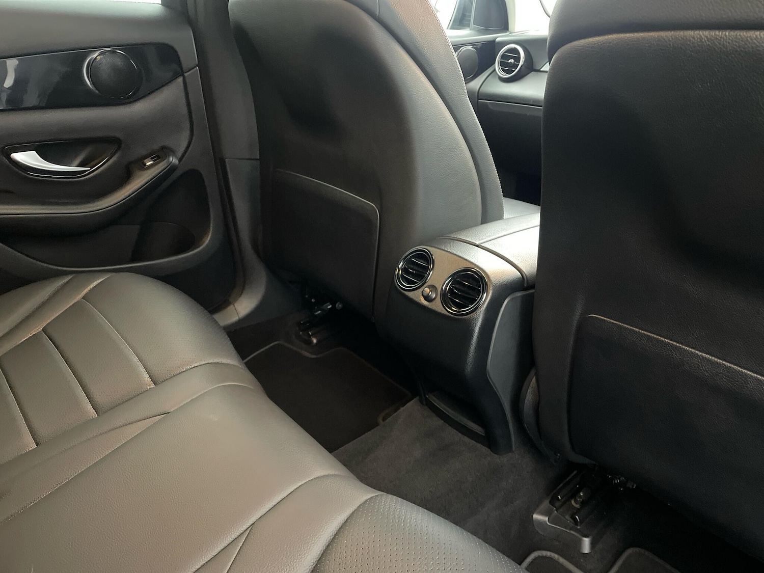 Used Mercedes-Benz GLC 2017 for sale - 76688880: Photo 16