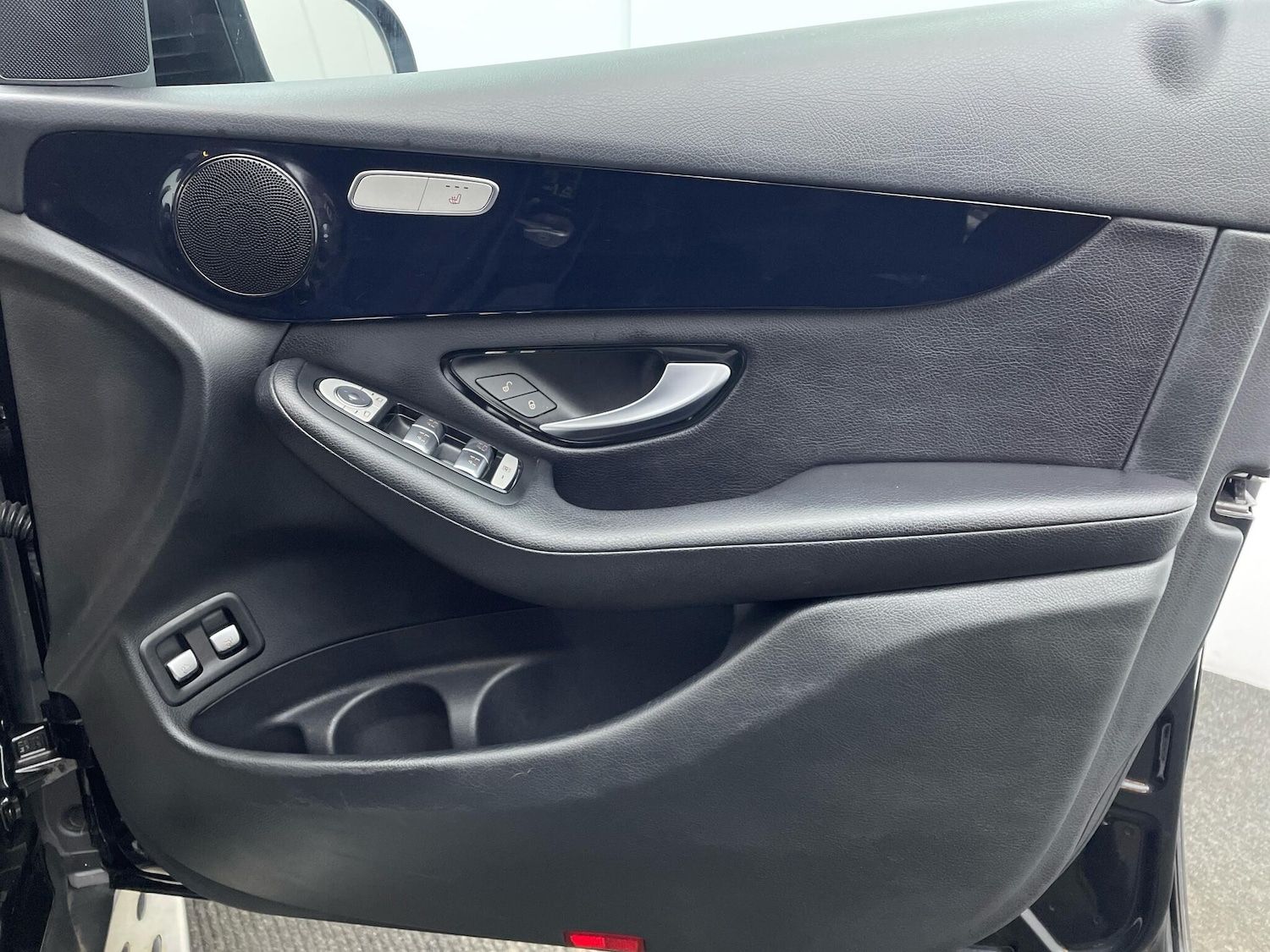 Used Mercedes-Benz GLC 2017 for sale - 76688880: Photo 20