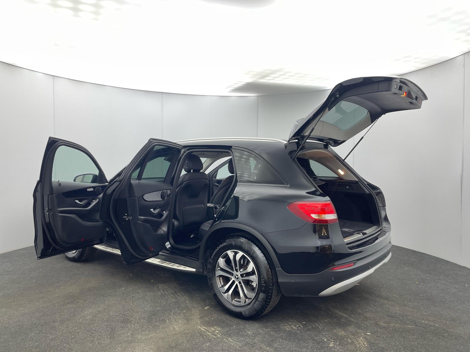 Used Mercedes-Benz GLC 2017 for sale - 76688880: Photo 37