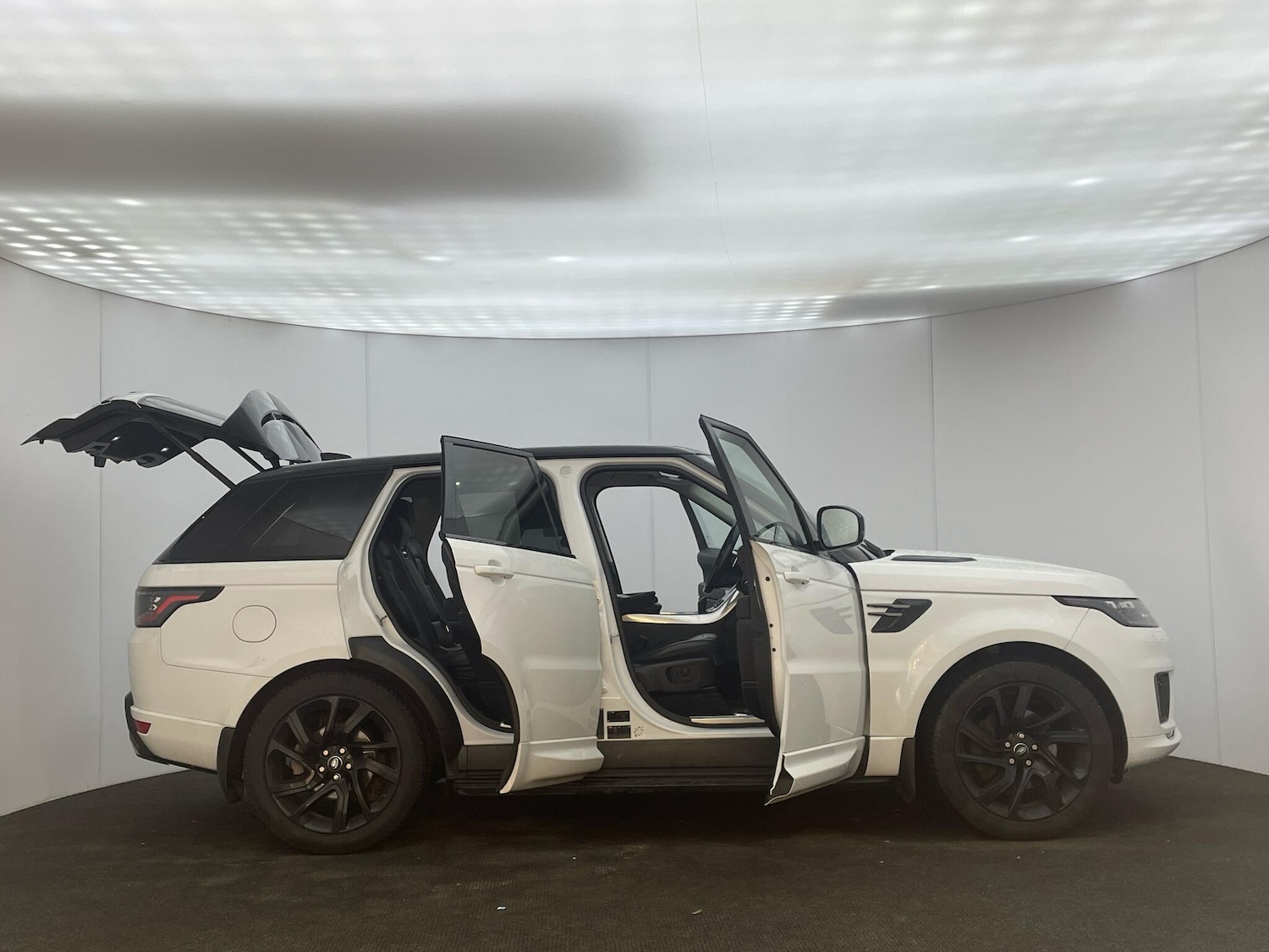 Used Land Rover Range Rover Sport 2018 for sale - 77612875: Photo 46